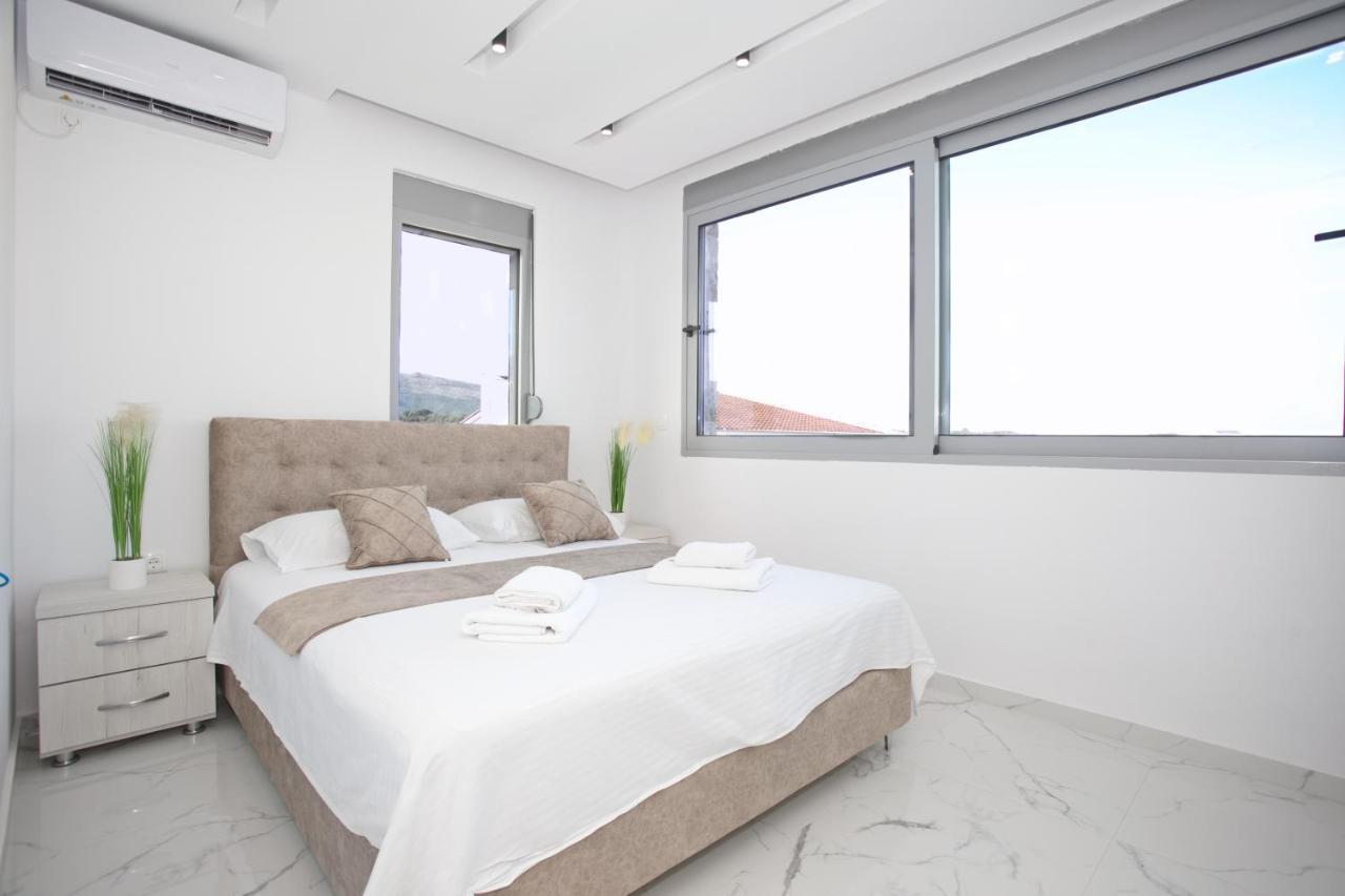 Nesi Apartments Улцинь Экстерьер фото