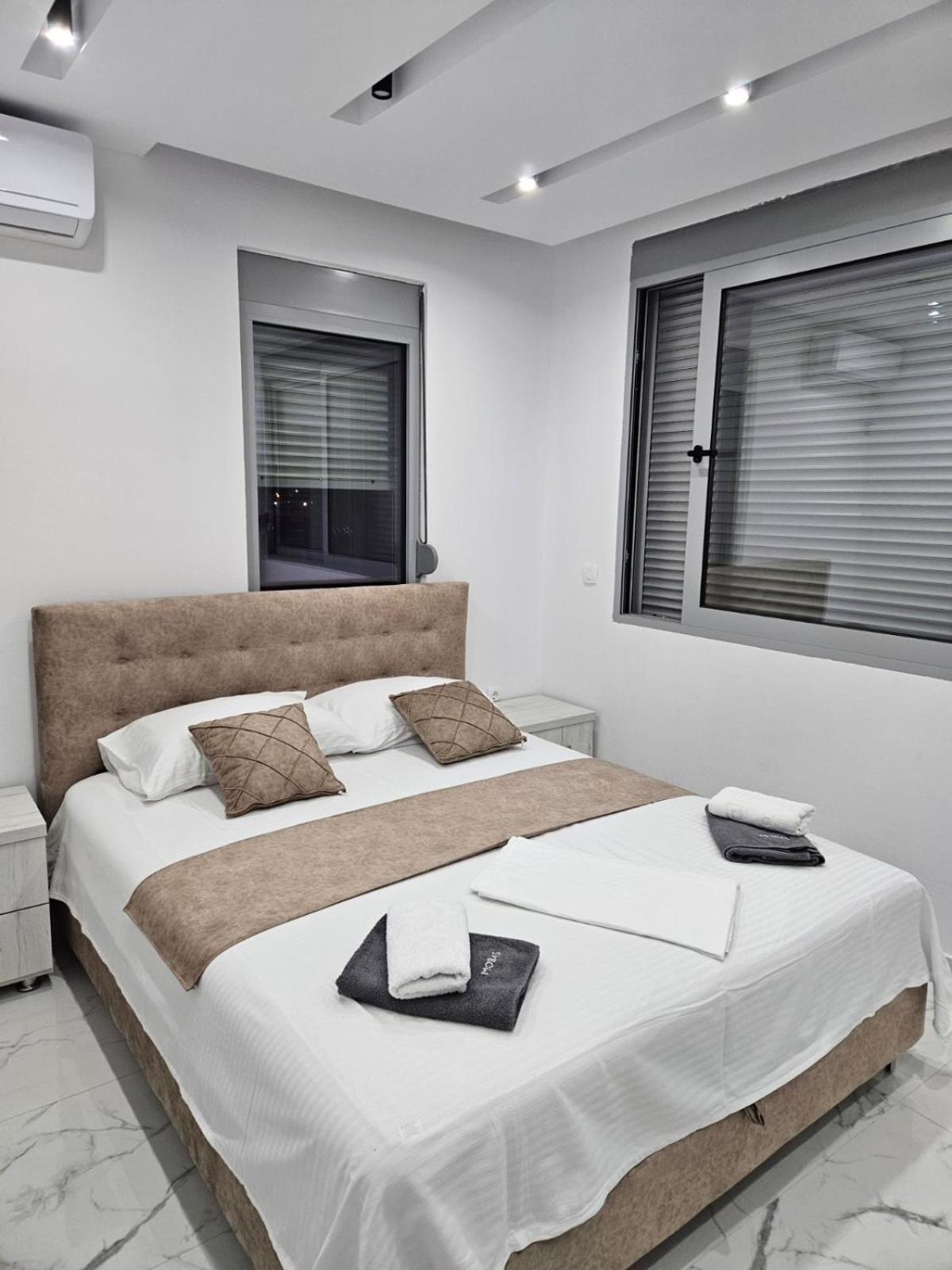 Nesi Apartments Улцинь Экстерьер фото